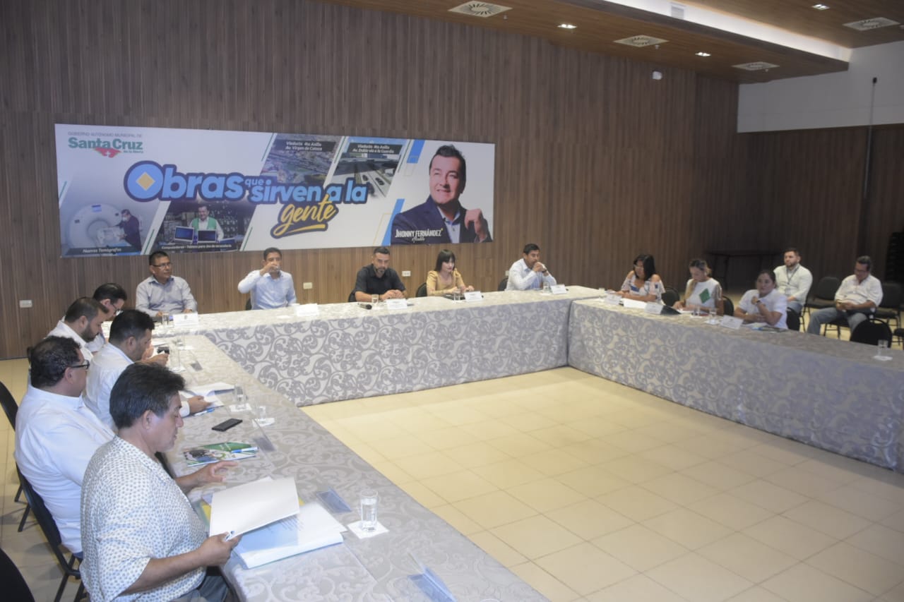 Presentación y sociabilización del proyecto de mejoramiento de las Cabañas del Río Piraí